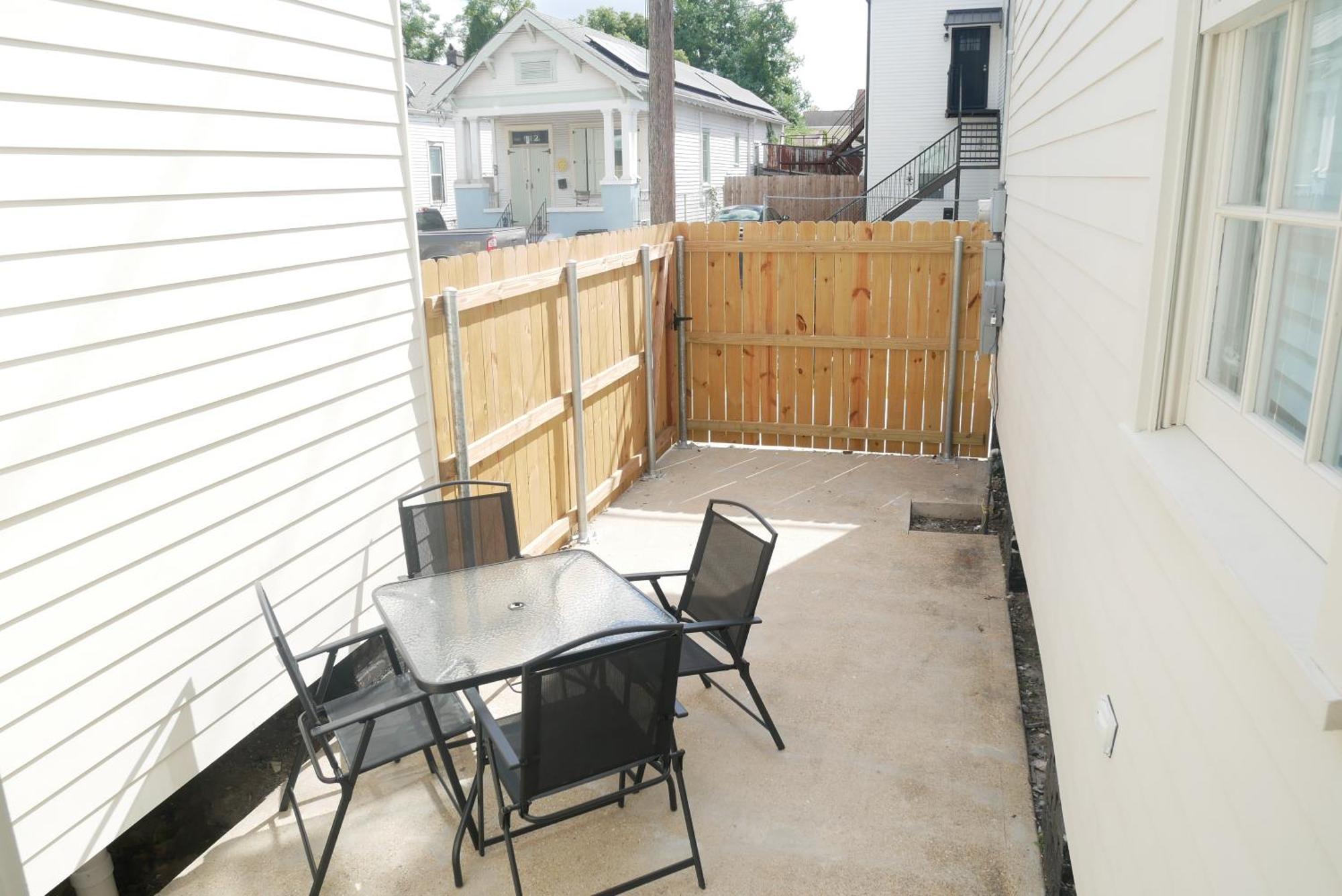 Entire Spacious Vacation Home - Close To All City Attractions New Orleans Exterior photo
